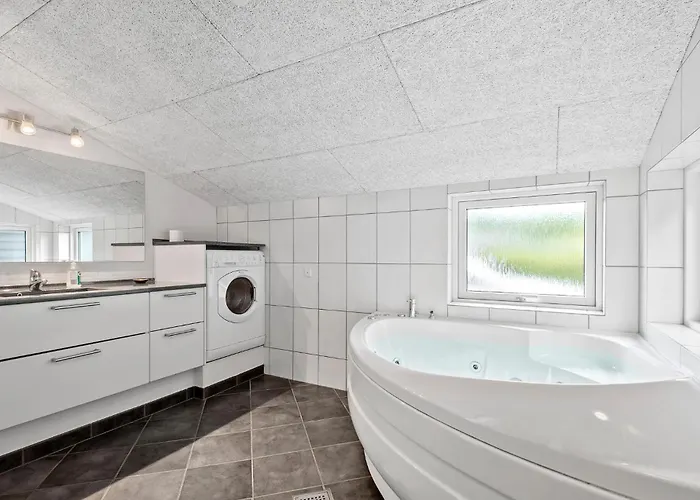 3 Bedroom Beautiful In Tatil Evi *
